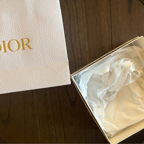 Dior Bag, Box & Ribbons - Picture 2 of 3